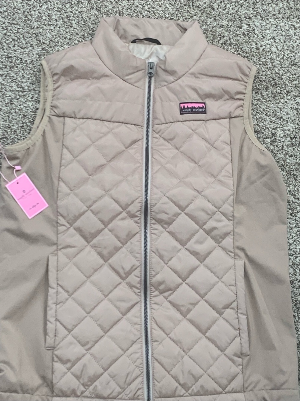 Simply Southern woman size medium puffer vest NWT